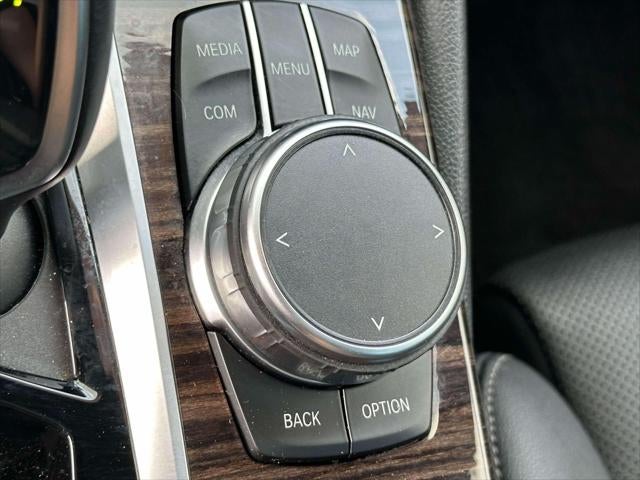 2022 BMW 530 i xDrive