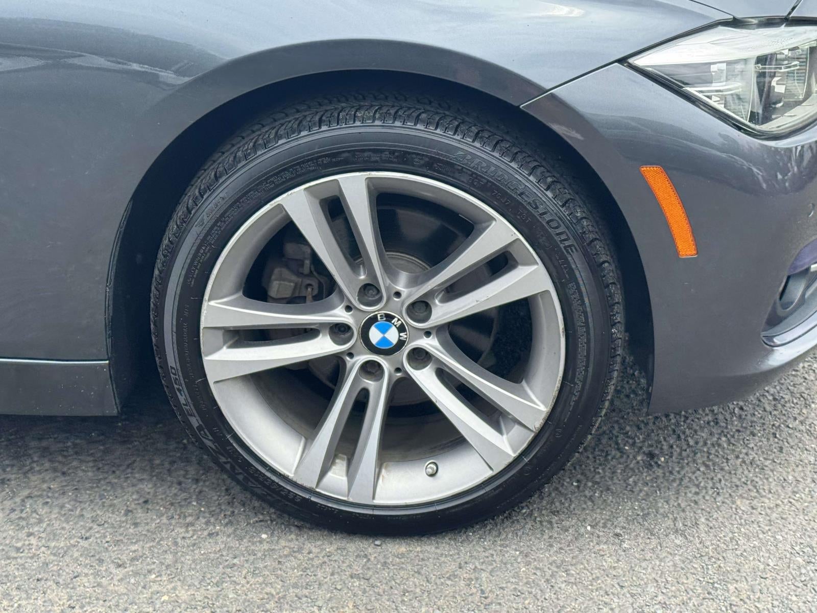 2017 BMW 330i xDrive