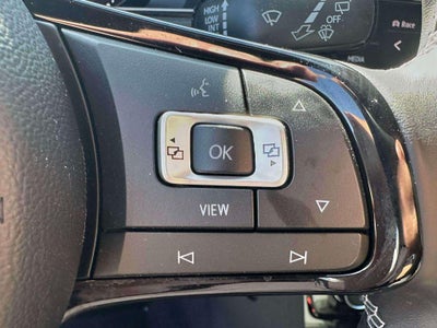 2019 Volkswagen Golf R 2.0T w/DCC Navigation