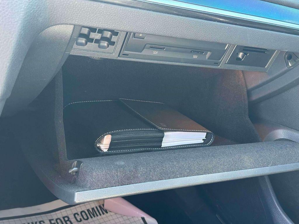 2019 Volkswagen Golf R 2.0T w/DCC Navigation