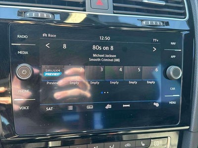 2019 Volkswagen Golf R 2.0T w/DCC Navigation