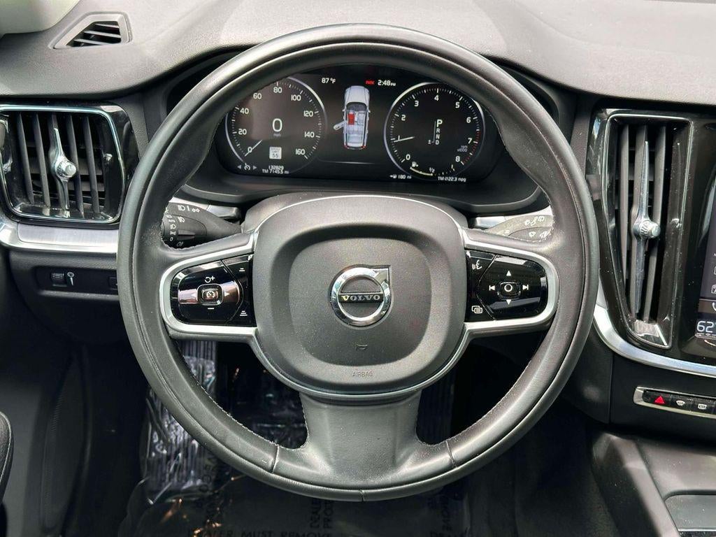 2020 Volvo V60 Cross Country T5