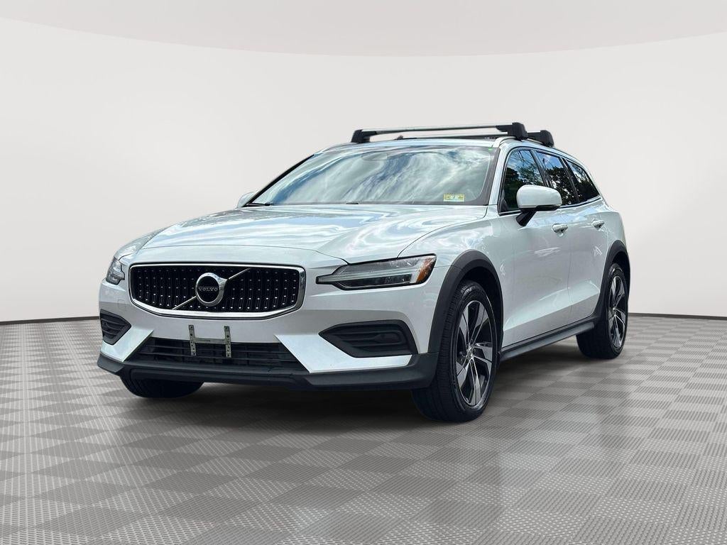 2020 Volvo V60 Cross Country T5