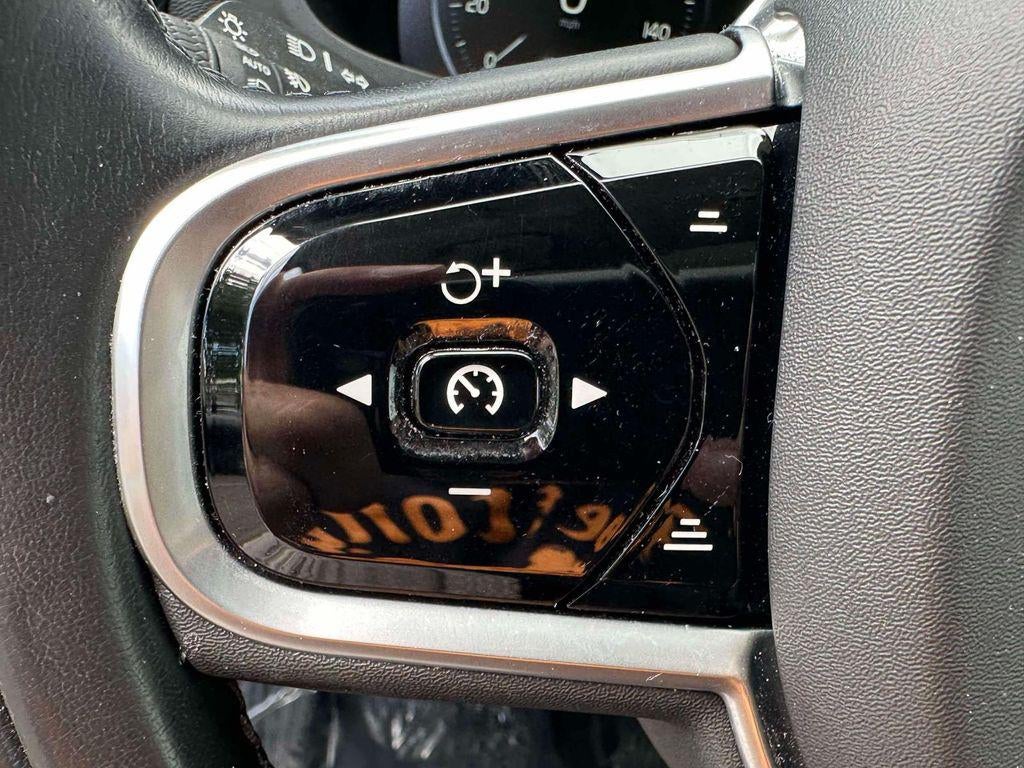 2020 Volvo V60 Cross Country T5