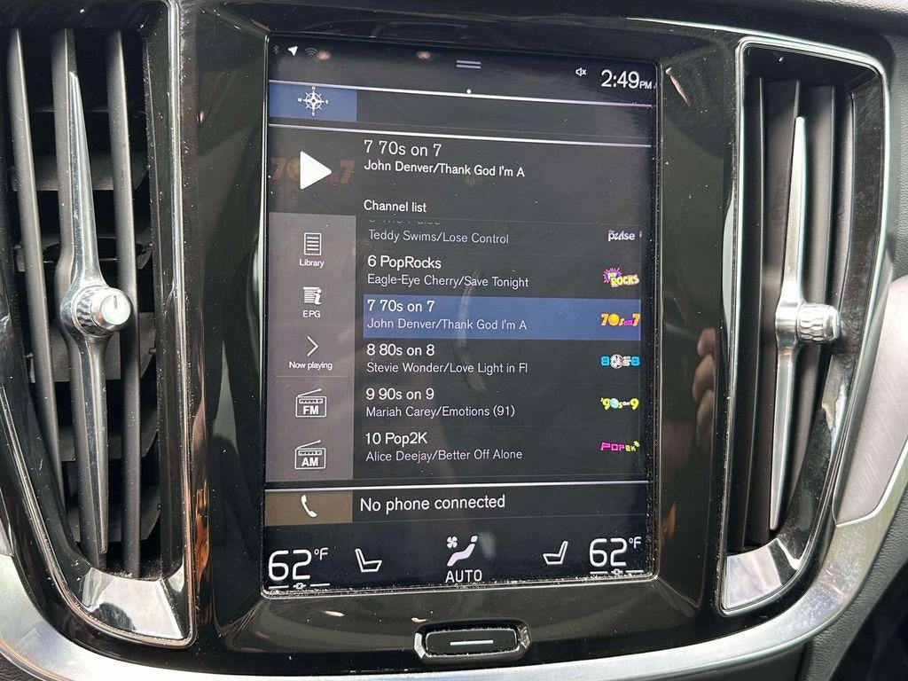 2020 Volvo V60 Cross Country T5