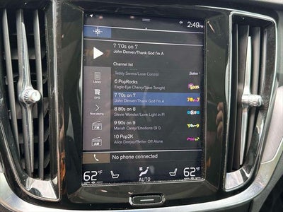 2020 Volvo V60 Cross Country T5