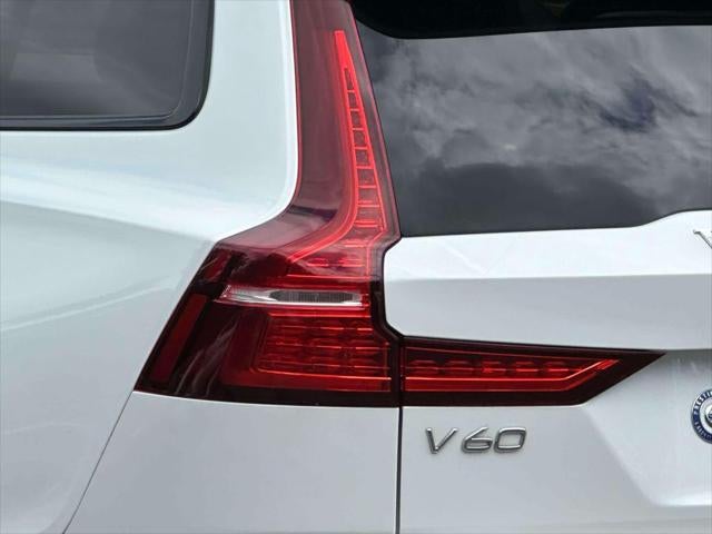 2020 Volvo V60 Cross Country T5