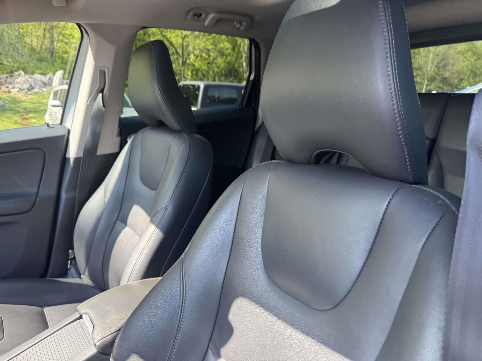 2016 Volvo XC60 T5 Premier