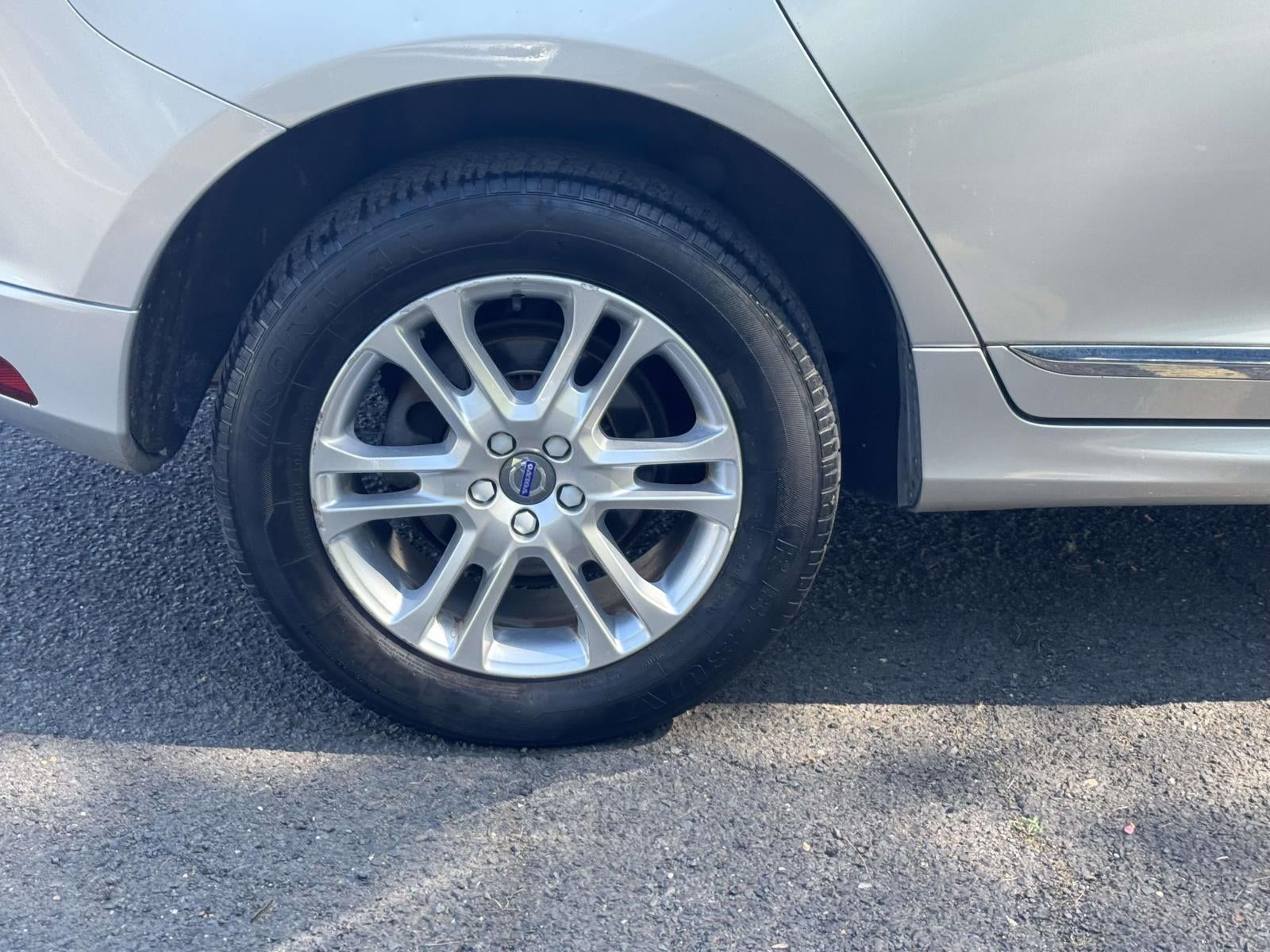 2016 Volvo XC60 T5 Premier