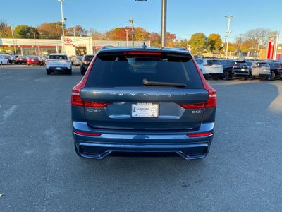 2024 Volvo XC60 B5 Plus Dark Theme