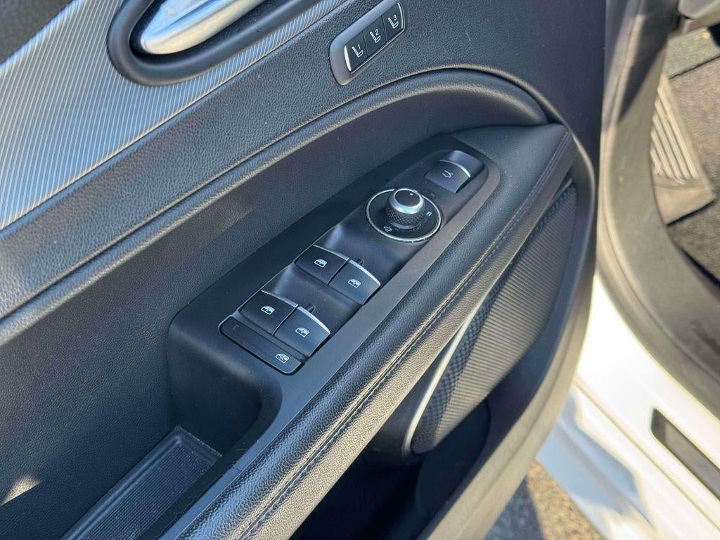 2023 Alfa Romeo Stelvio Veloce AWD