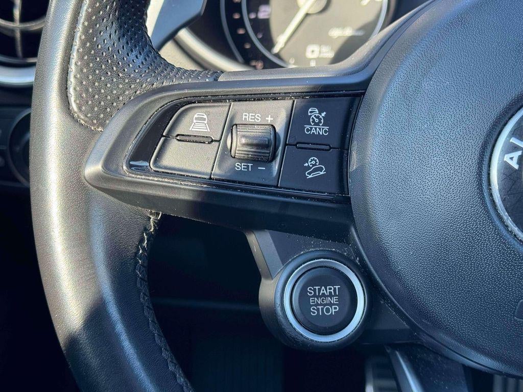 2023 Alfa Romeo Stelvio Veloce AWD