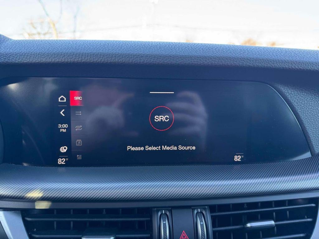 2023 Alfa Romeo Stelvio Veloce AWD