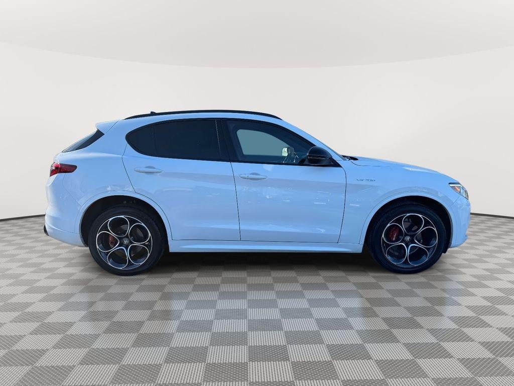2023 Alfa Romeo Stelvio Veloce AWD