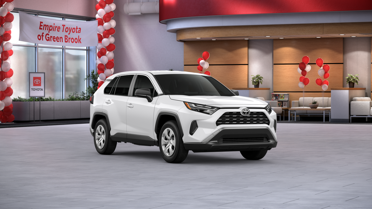 2025 Toyota RAV4 LE