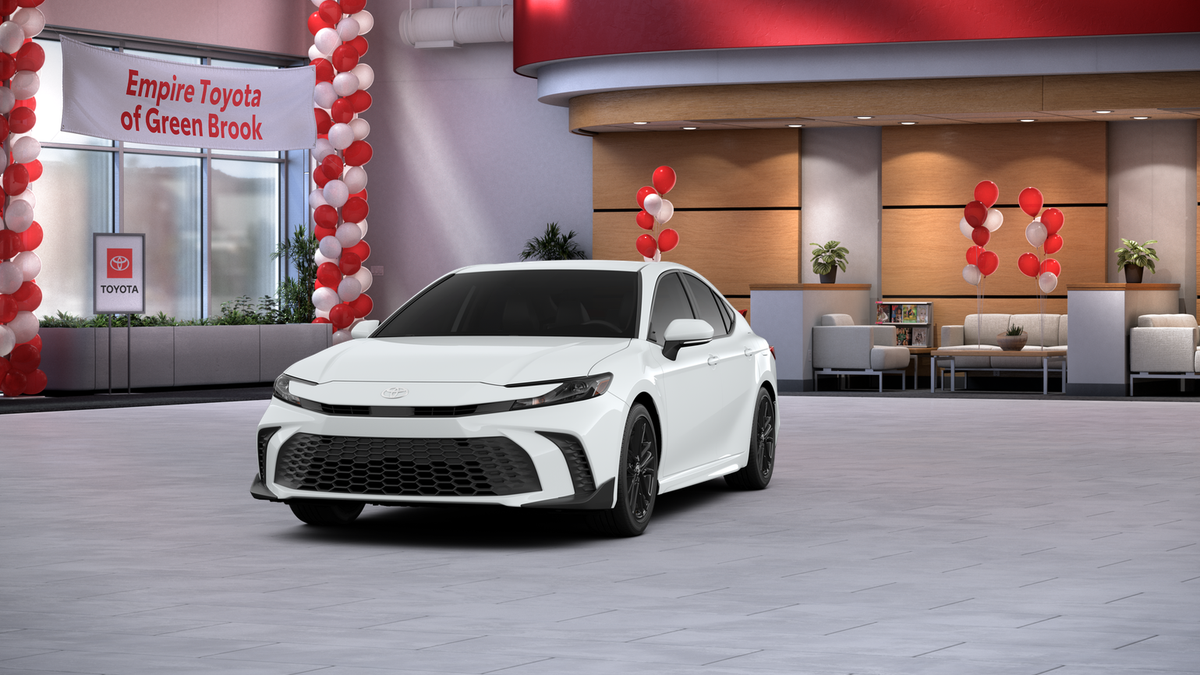 2026 Toyota Camry SE AWD