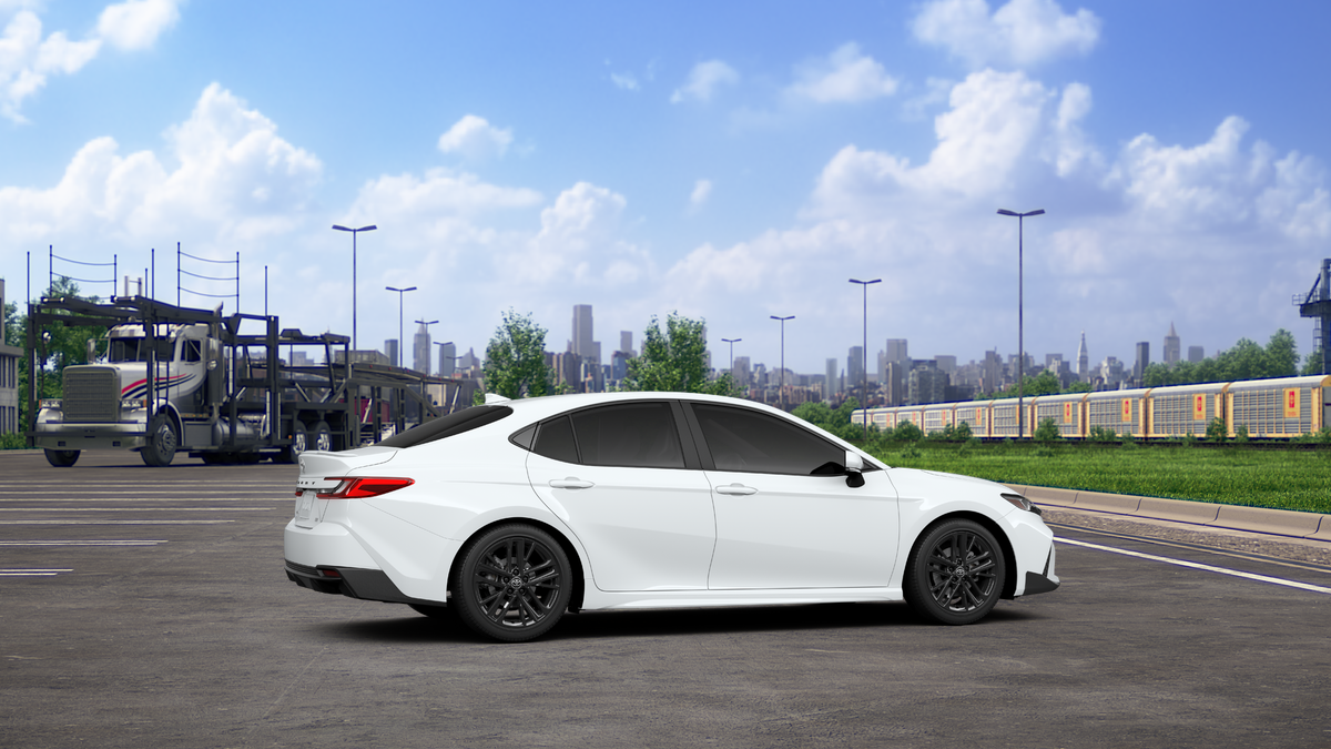 2027 Toyota Camry SE AWD