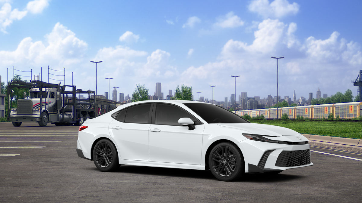 2026 Toyota Camry SE AWD