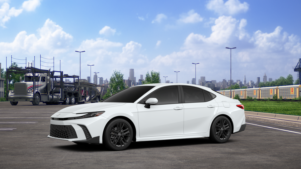 2026 Toyota Camry SE AWD