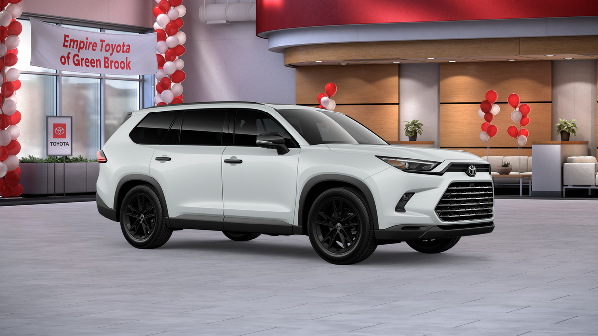 2026 Toyota Grand Highlander Hybrid Nightshade