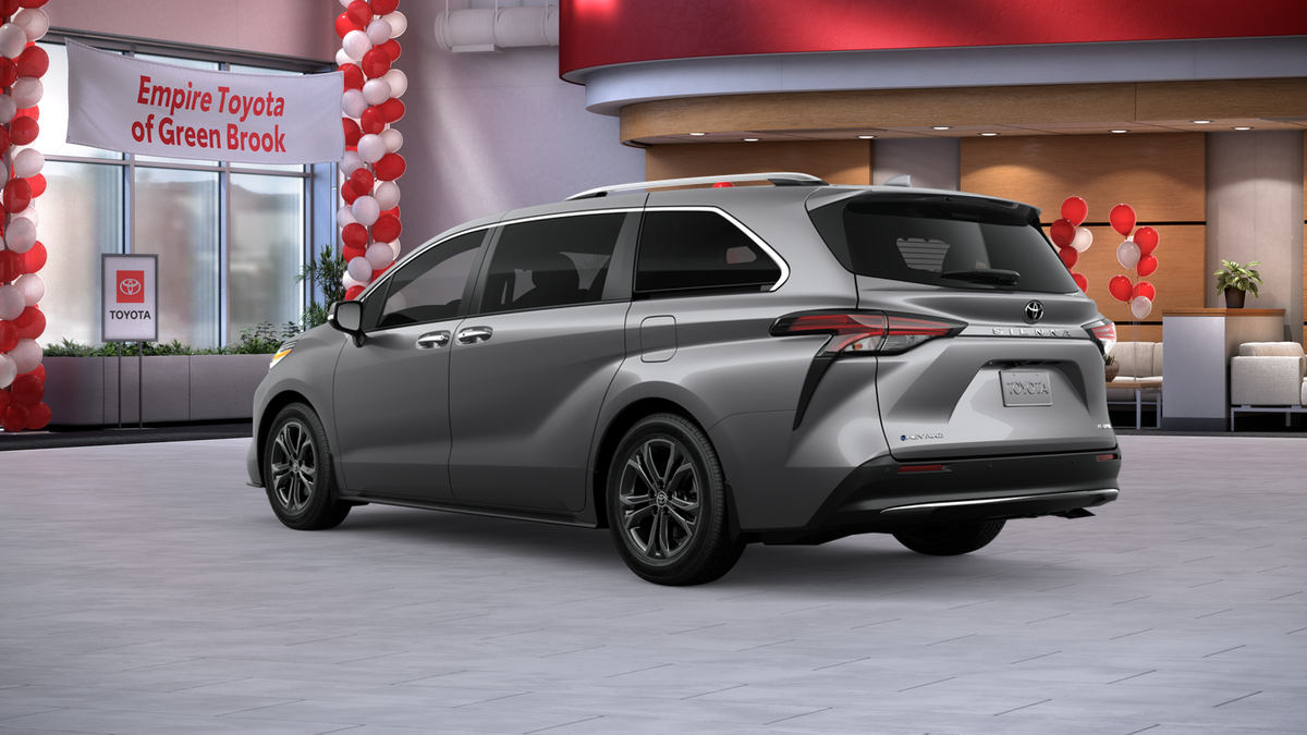 2026 Toyota Sienna Platinum