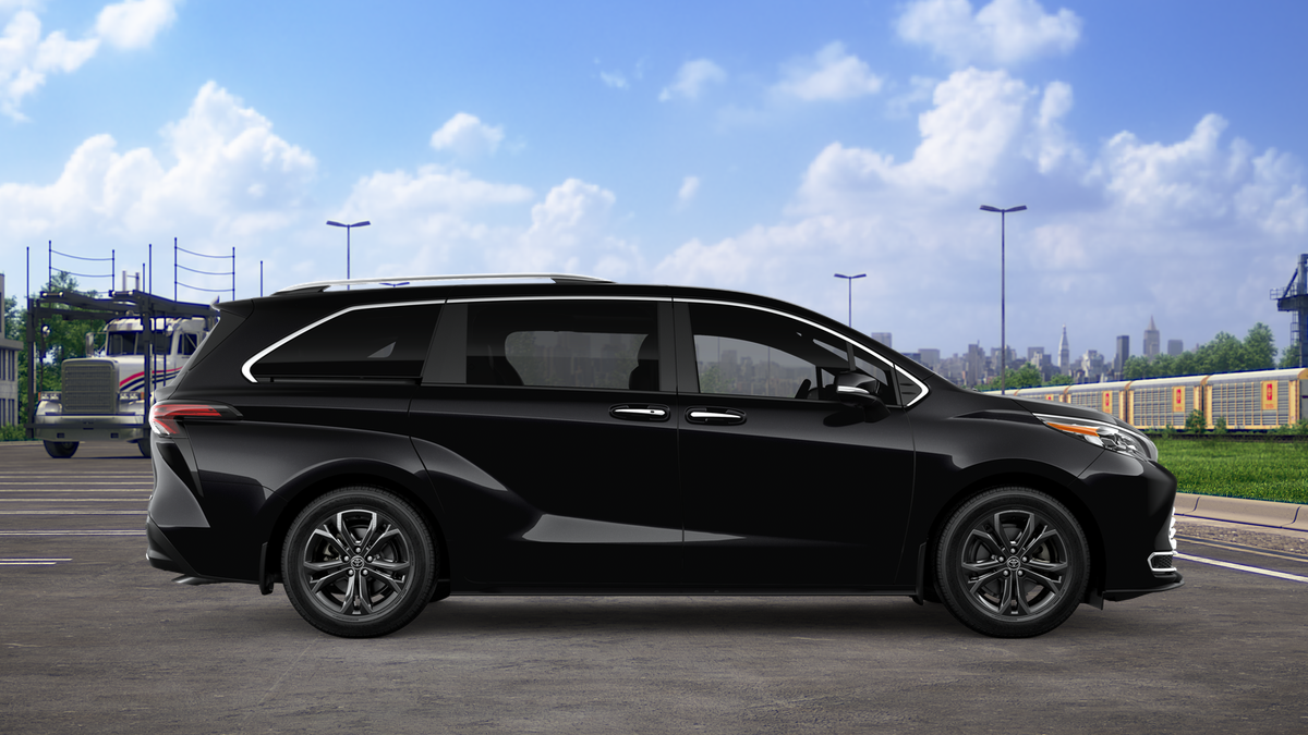 2026 Toyota Sienna Platinum