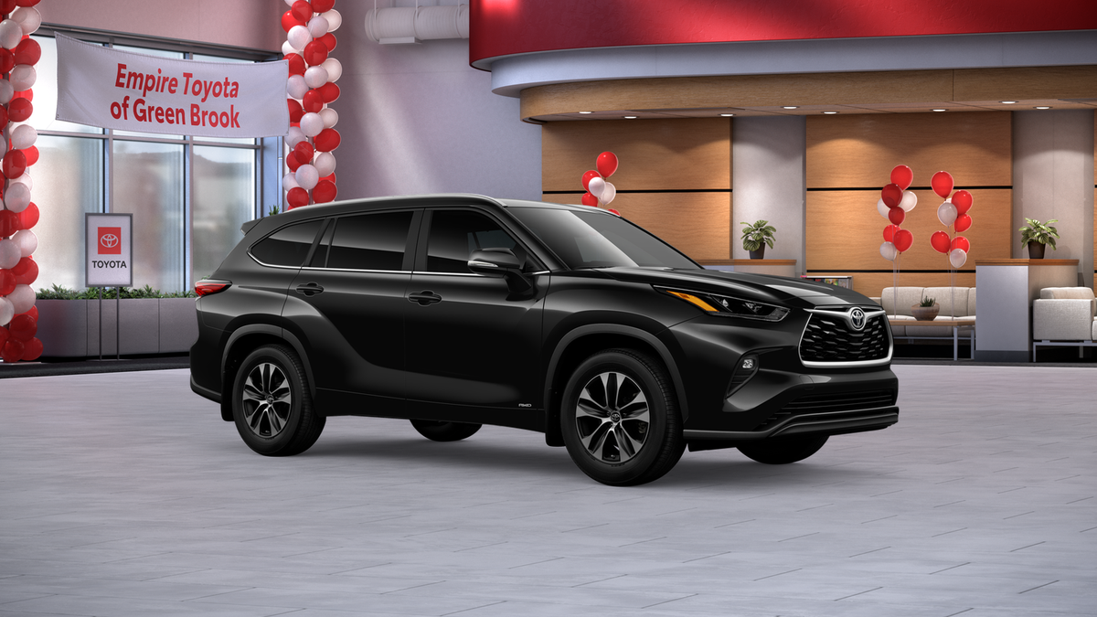 2026 Toyota Highlander Hybrid XLE