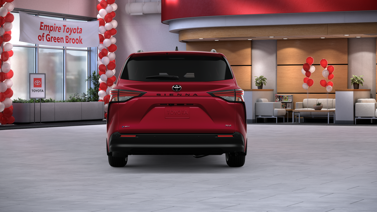 2026 Toyota Sienna XLE