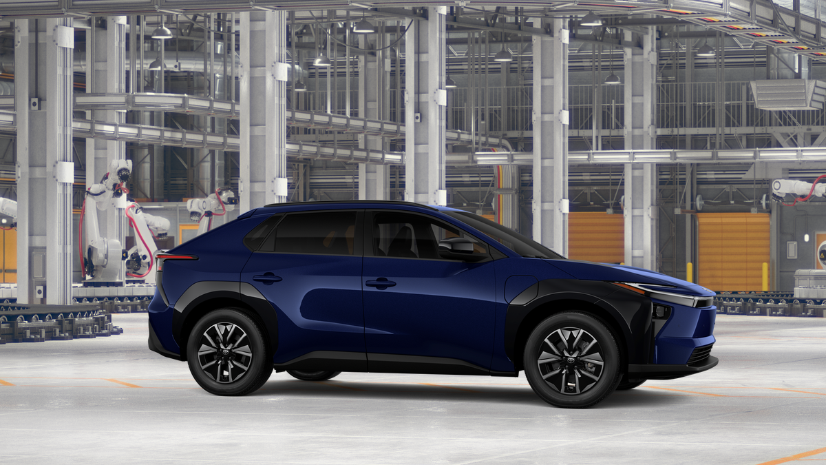 2027 Toyota bZ XLE