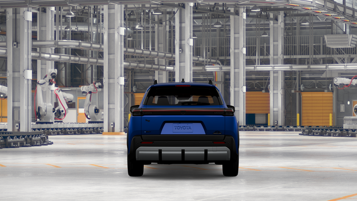 2026 Toyota bZ Woodland Base