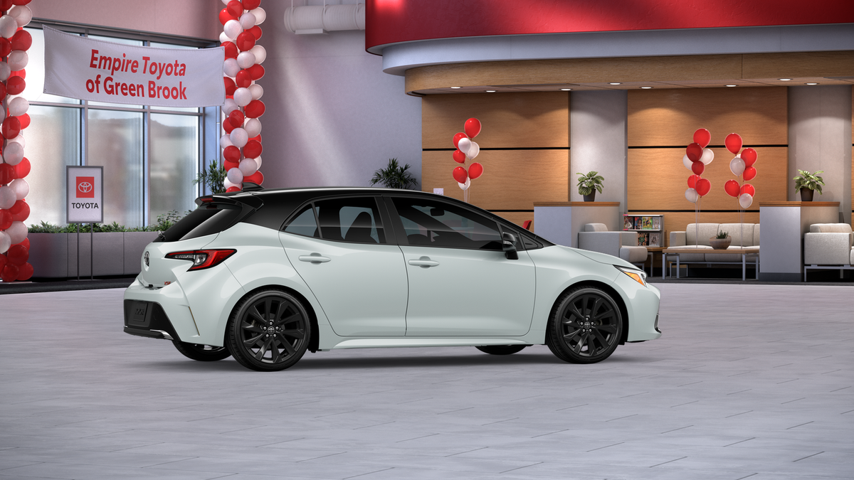 2026 Toyota Corolla Hatchback XSE