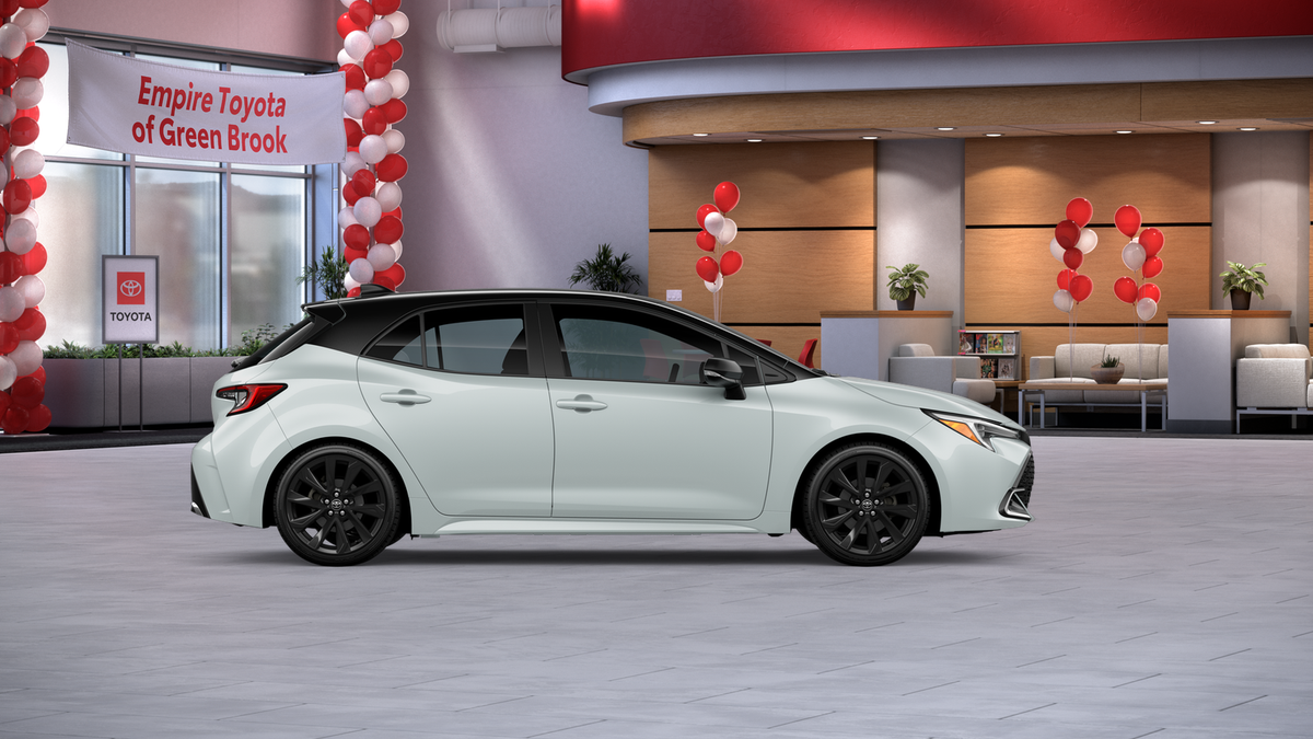 2026 Toyota Corolla Hatchback XSE