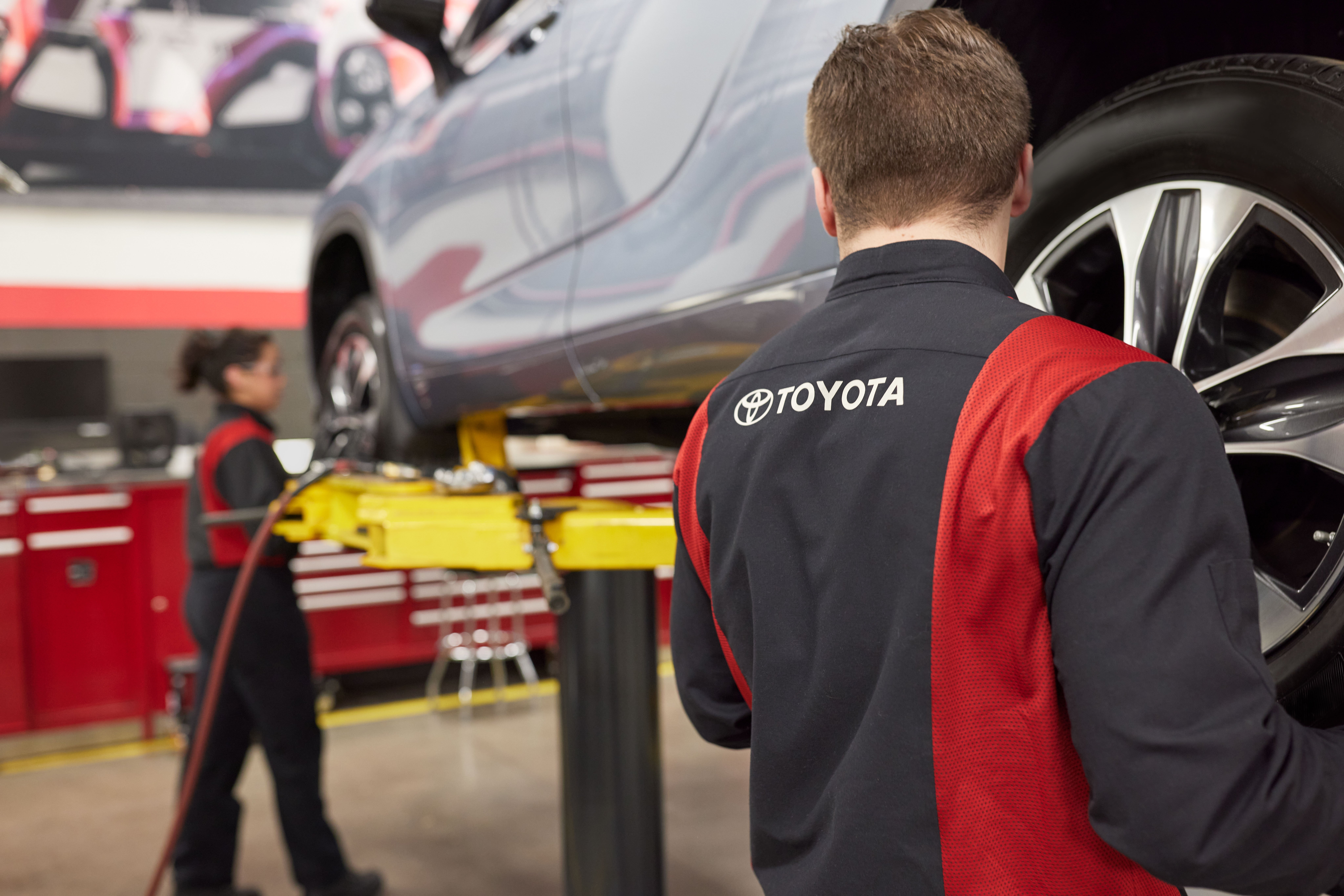 Toyota of Green Brook Elite Light Service Package